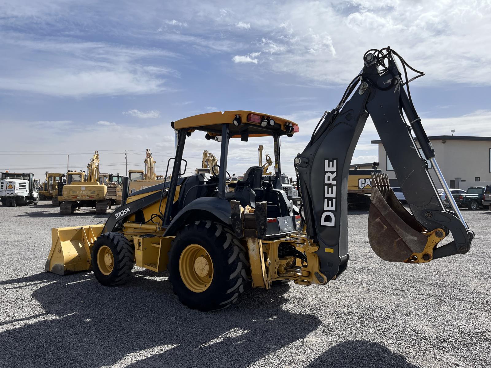 ./imagenes/INVOICE/2019/17207/JOHN DEERE 310SK (22).JPG